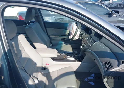 2010 Honda Accord 3.5 Ex-L z USA, uszkodzony, nr VIN 5KBCP3F87AB010360